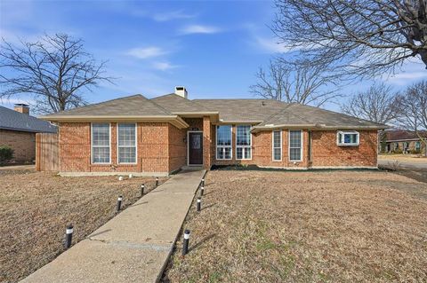 Photo of 515 Kamber Lane, Wylie, TX 75098 (MLS # 21184859)
