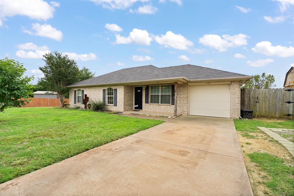1105 Ashwood Court
