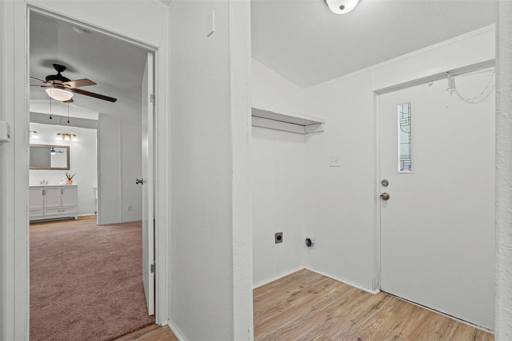 Blue Water Shores - Residential