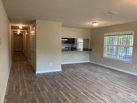 3226 Navaro Street Dallas TX 75212