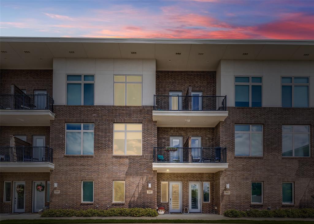 2509 Vintage Place Circle