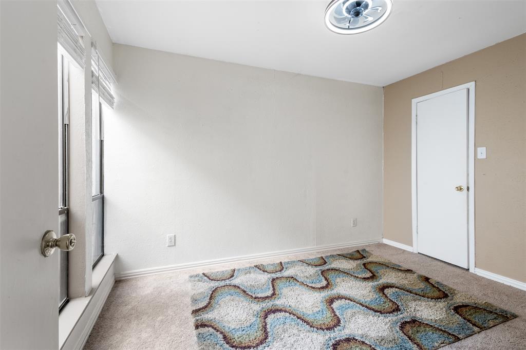 Oakbrook On The Lake - Residential