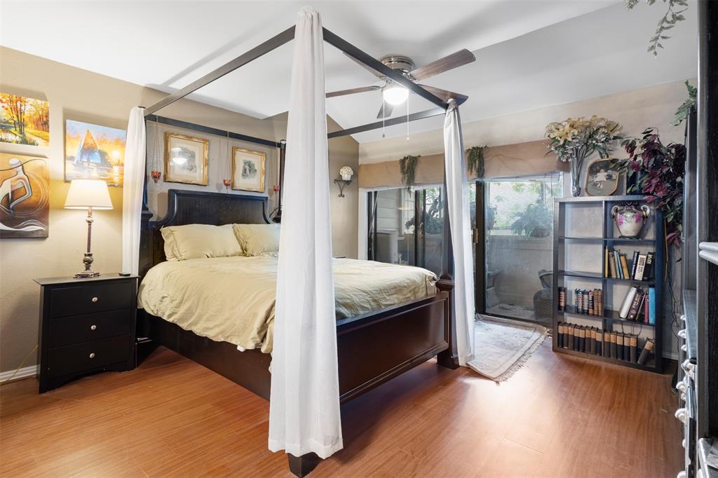 Oakbrook On The Lake - Residential