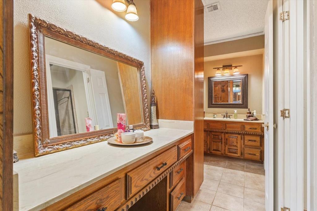 West Woodway Estate - Residential