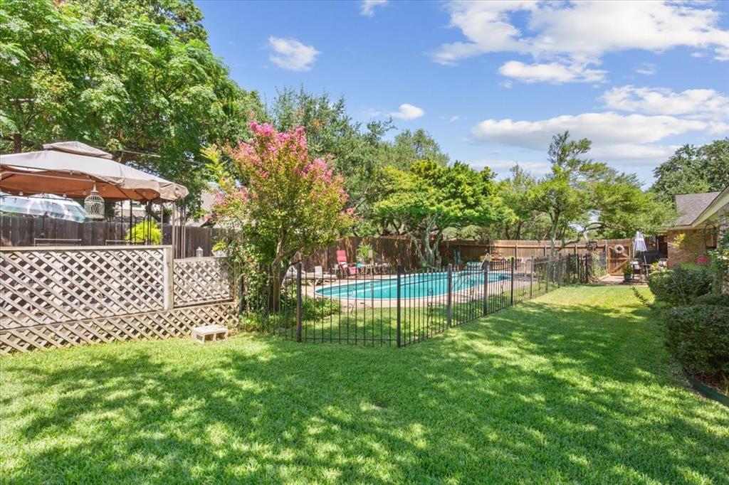 West Woodway Estate - Residential