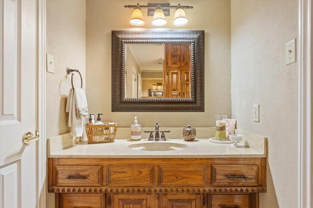 West Woodway Estate - Residential