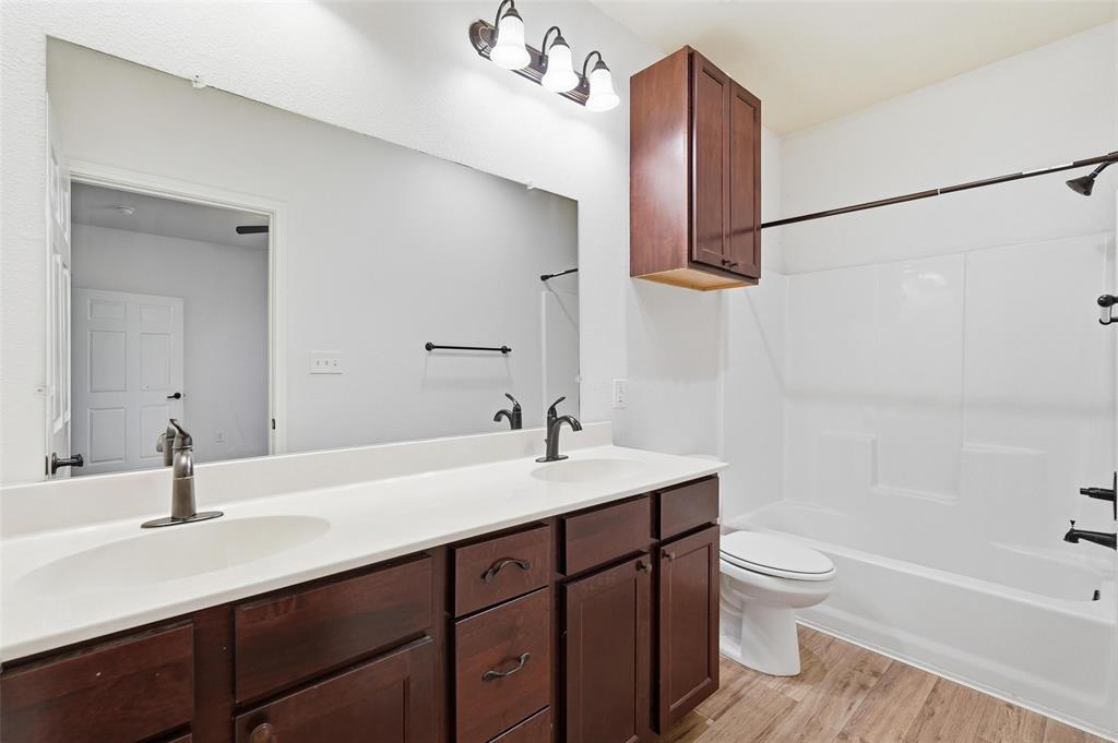 Rockwall Lake Estate #2 - Residential