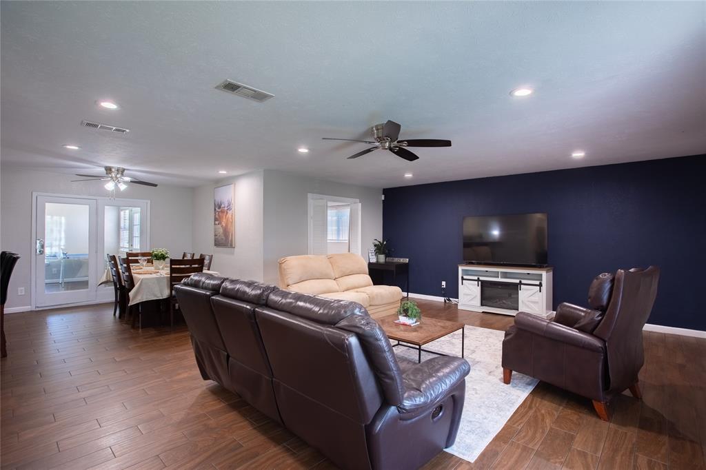 641 Furlong Drive
