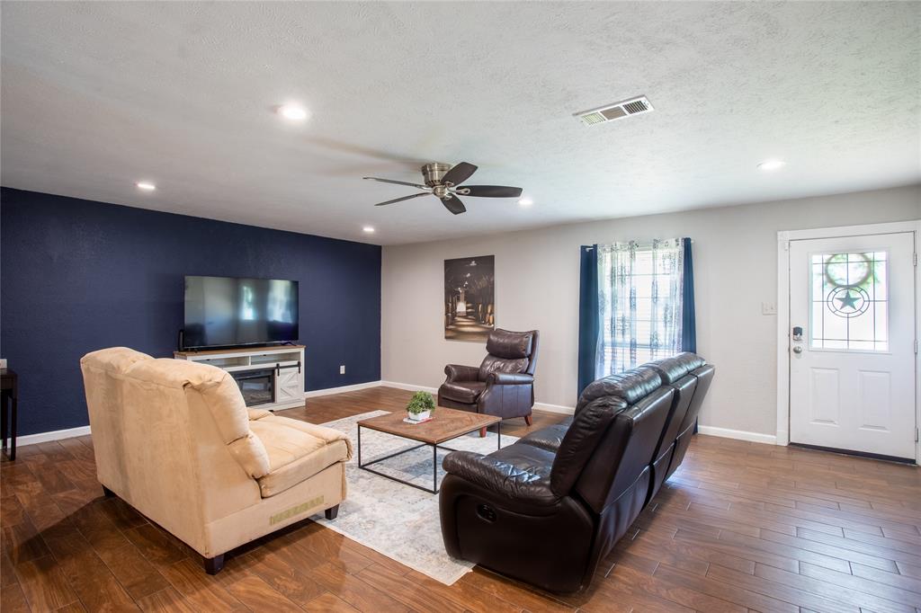 641 Furlong Drive