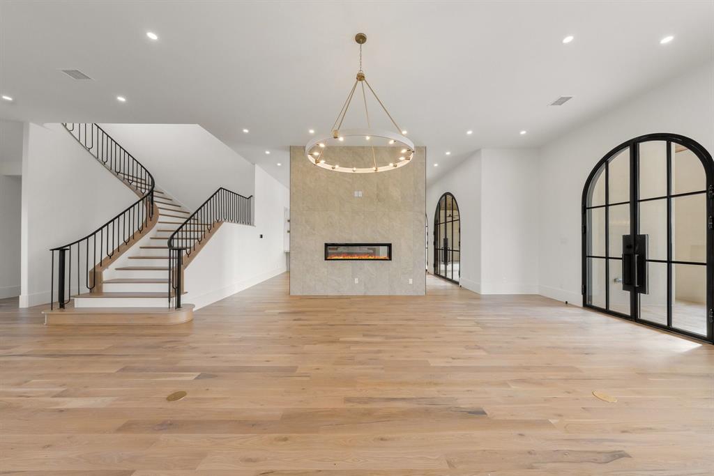 Fleming Pointe - Residential