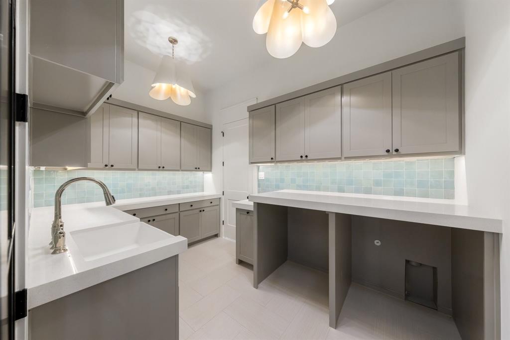 Fleming Pointe - Residential