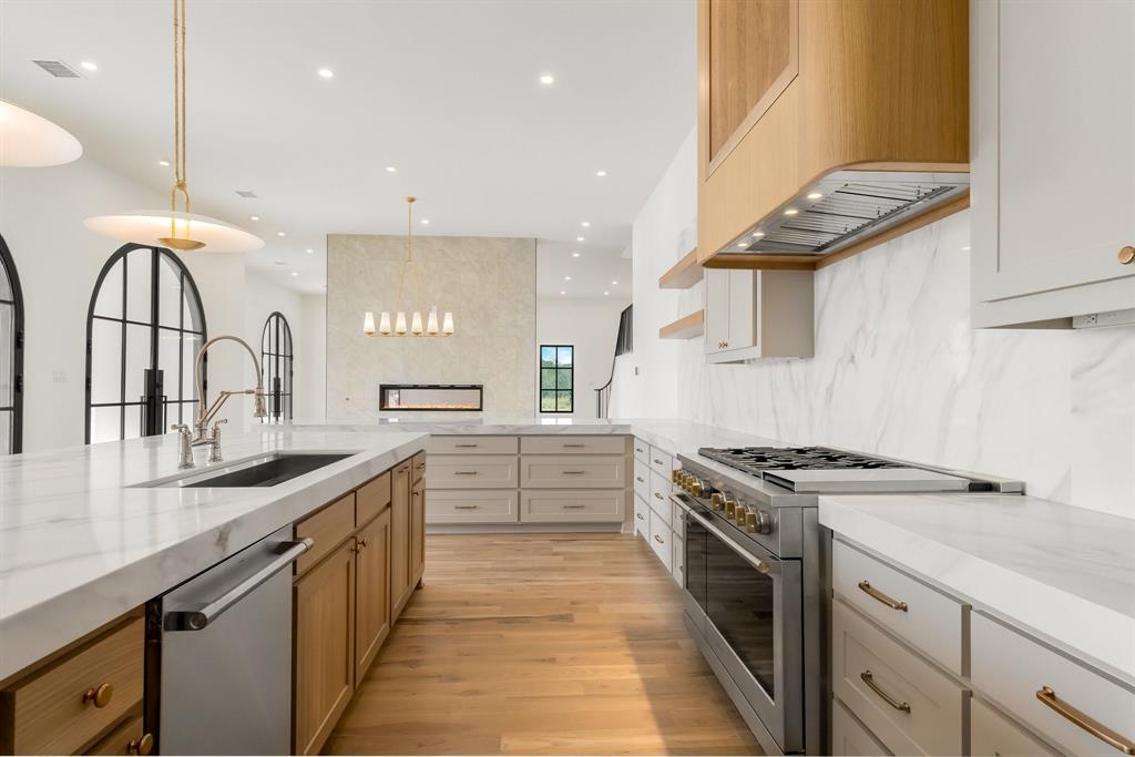 Fleming Pointe - Residential