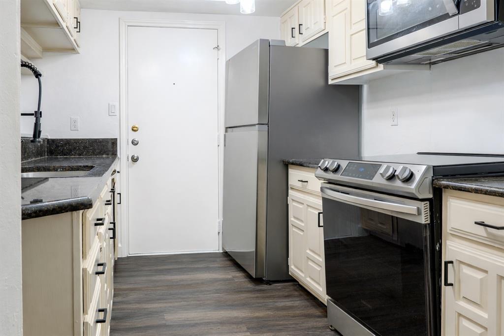 3105 San Jacinto Street 117