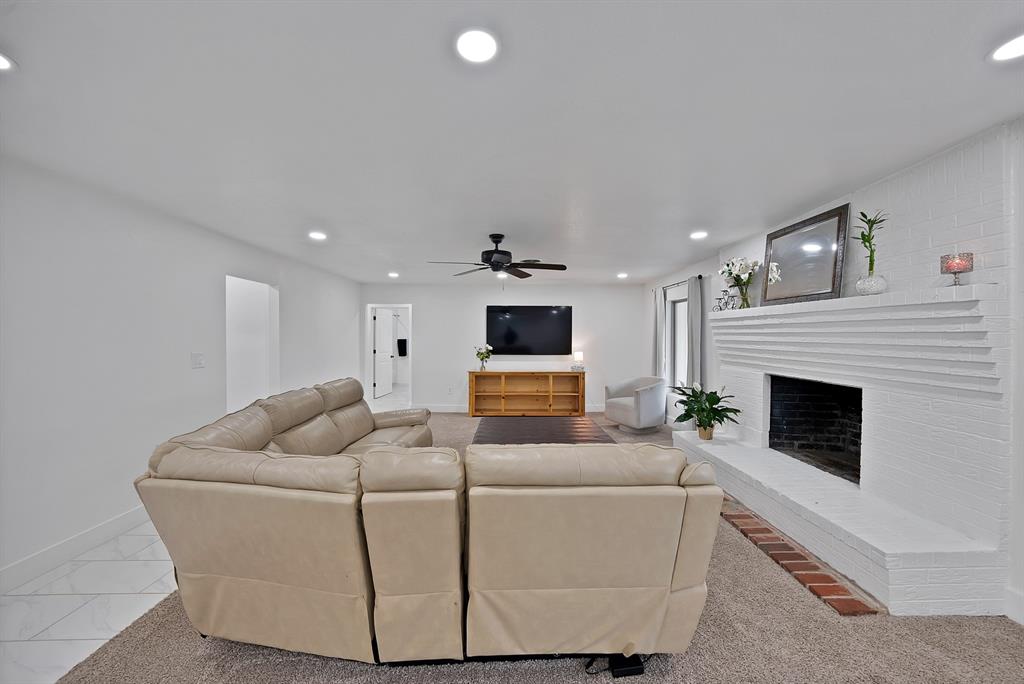 John Baker Sure Abs 17 - Residential