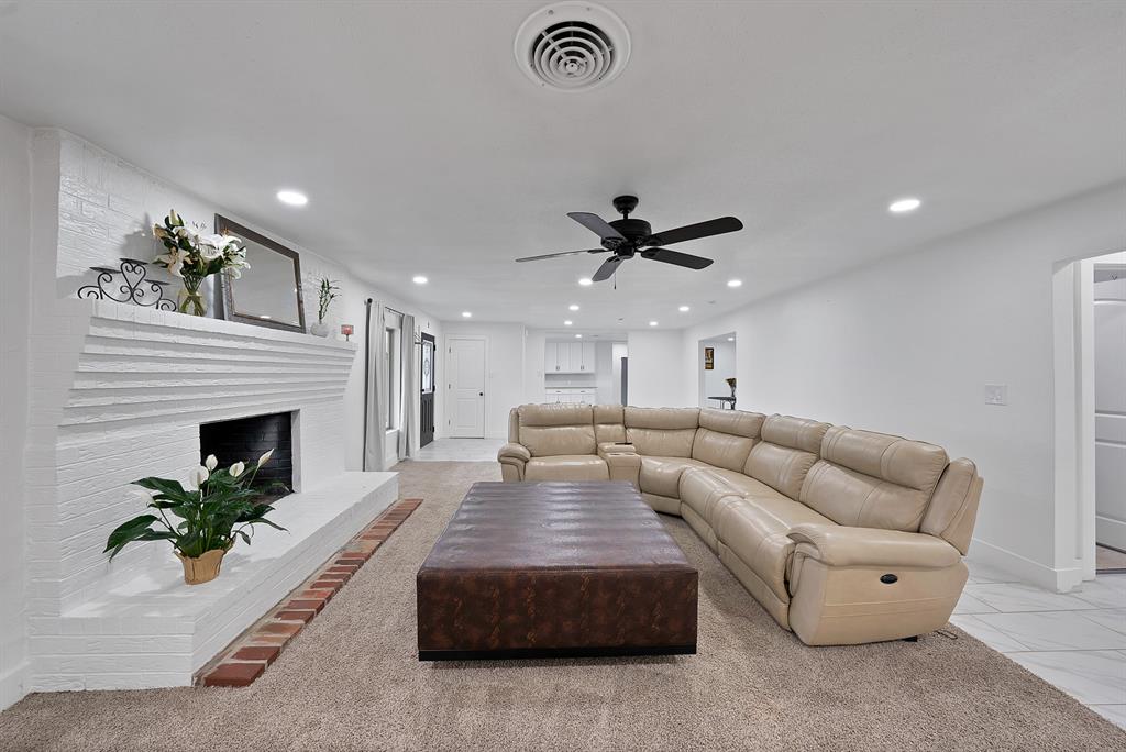 John Baker Sure Abs 17 - Residential