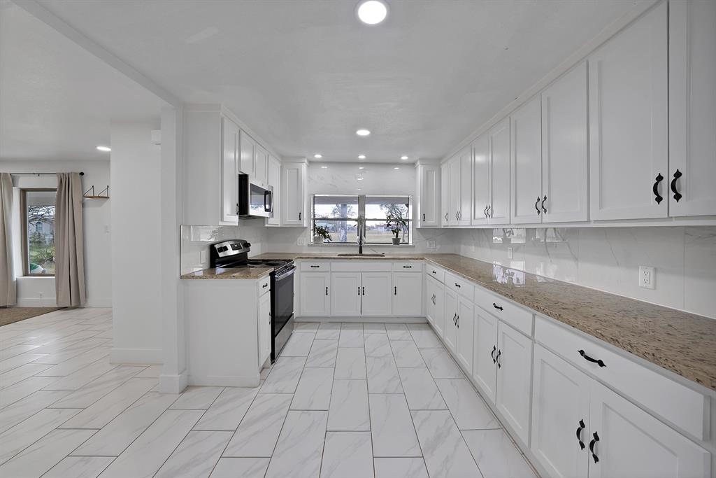 John Baker Sure Abs 17 - Residential