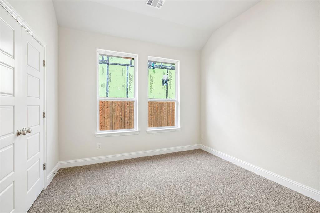 Oaks of North Grove - Residential