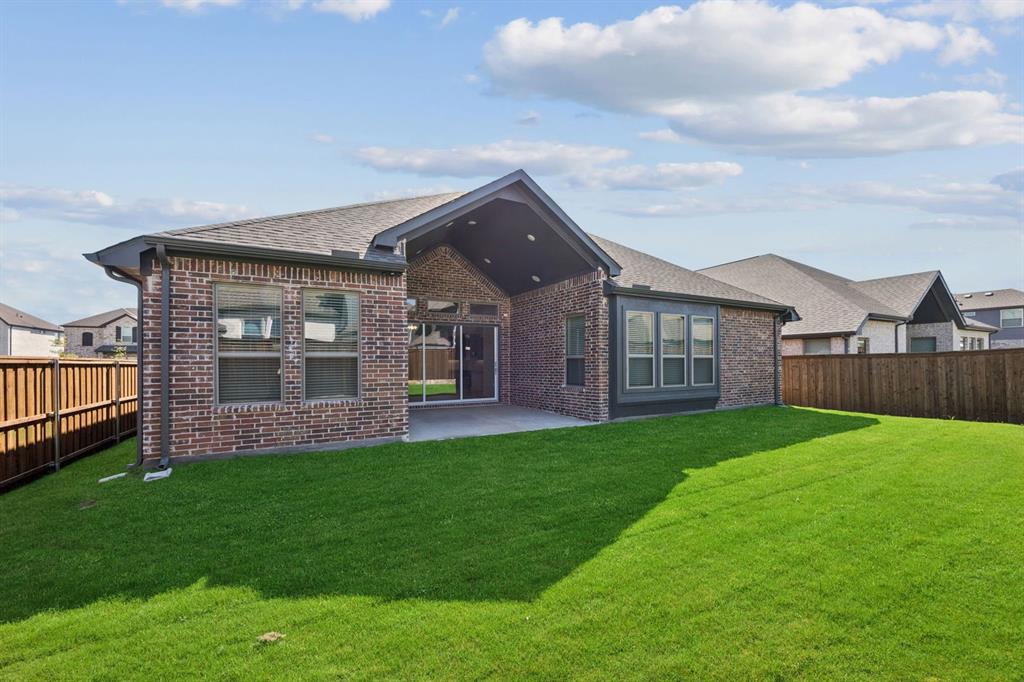 Oaks of North Grove - Residential