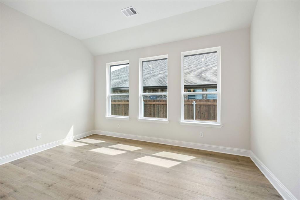 Oaks of North Grove - Residential