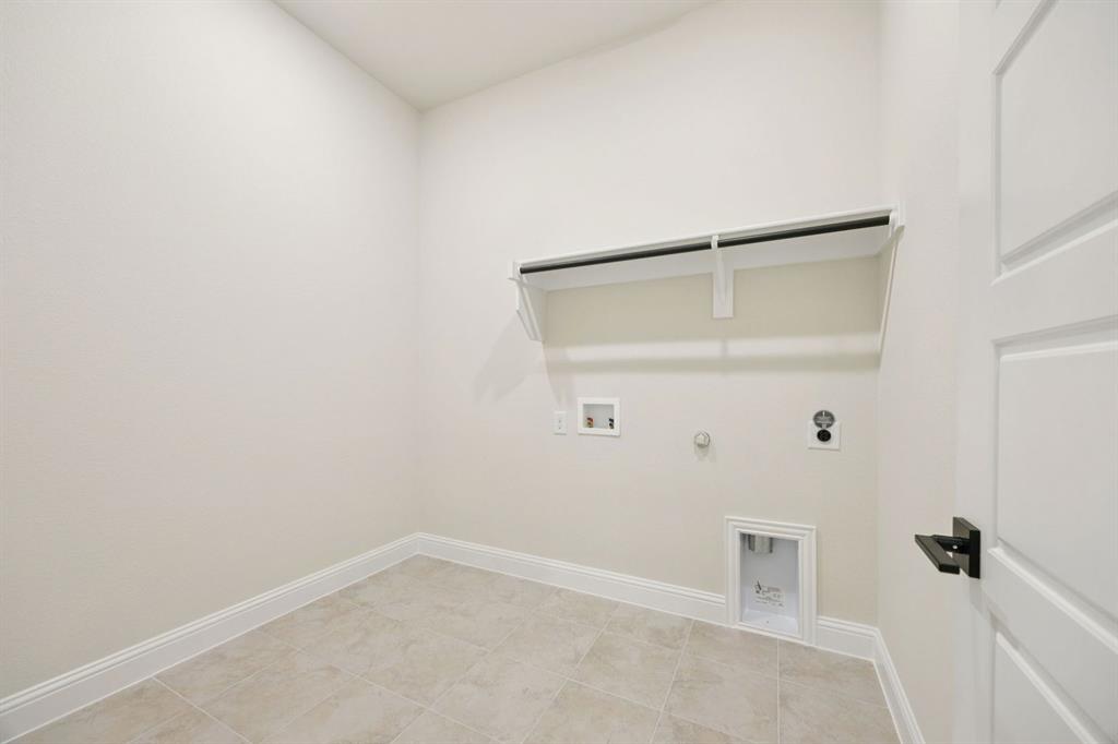 Oaks of North Grove - Residential