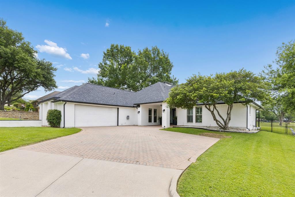 301 Hill Lane