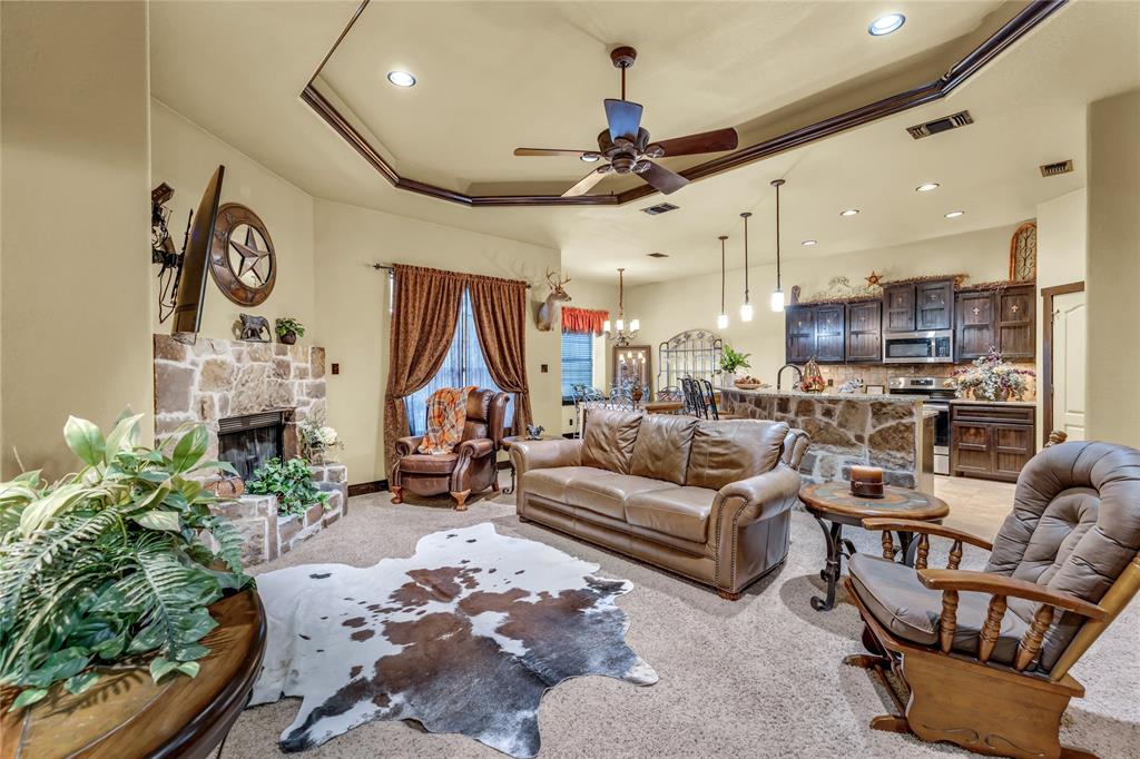 1813 Roadrunner Drive
