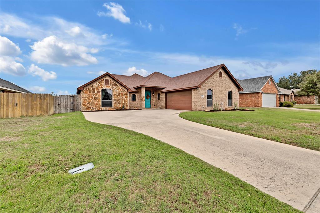 1813 Roadrunner Drive