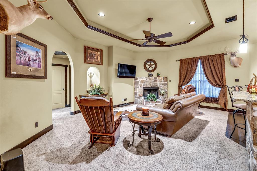 1813 Roadrunner Drive