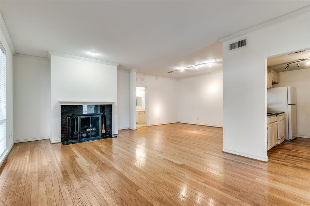 3208 Cole Avenue 2205