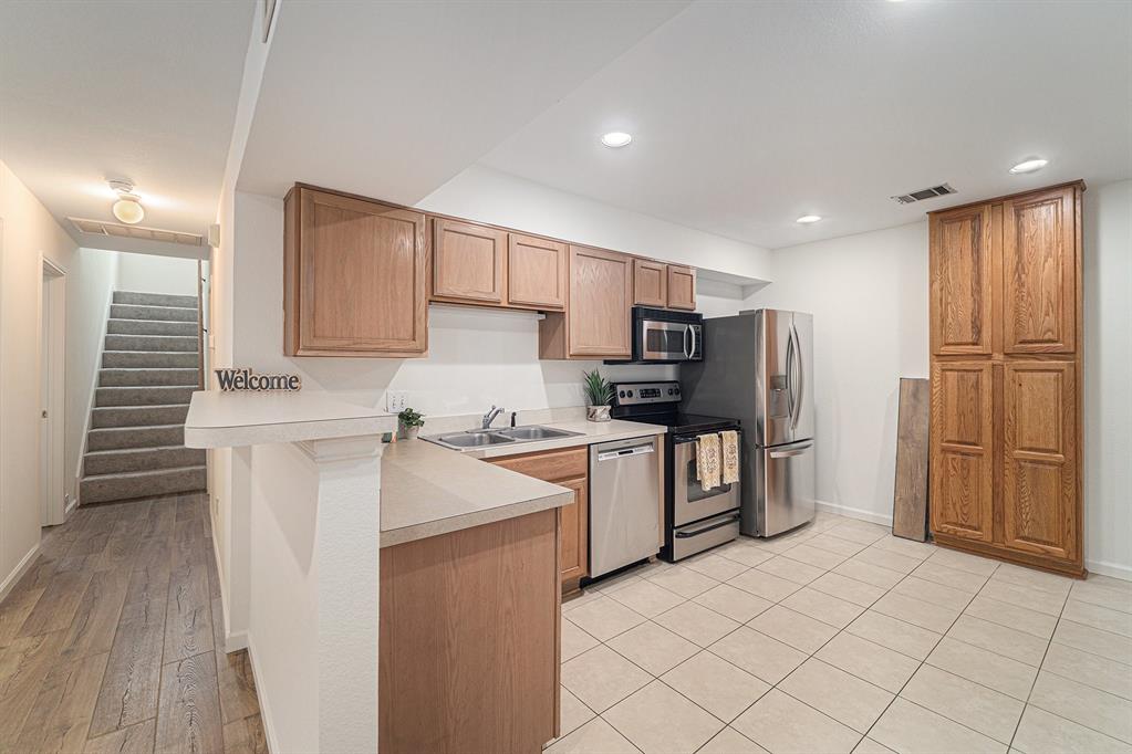 Villas on the Bluff - Residential