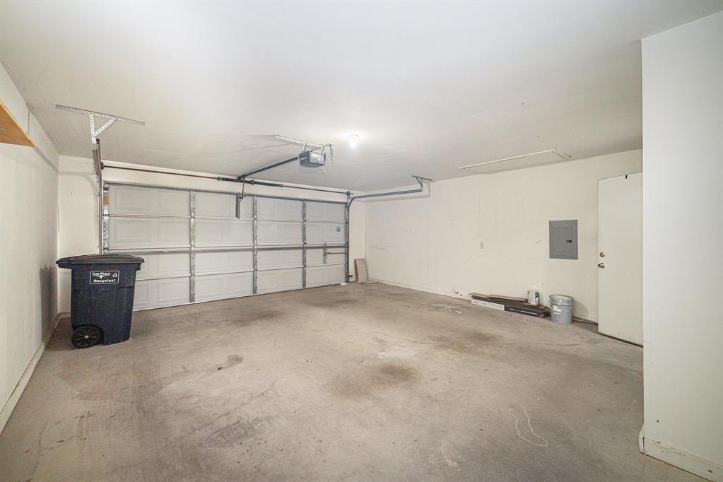 Villas on the Bluff - Residential