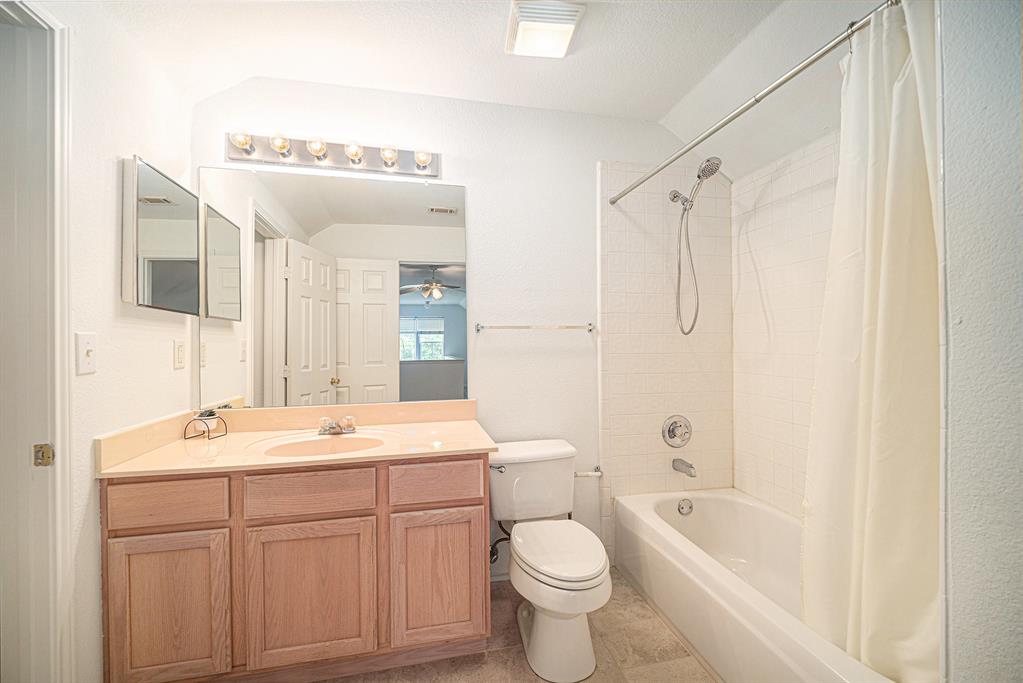 Villas on the Bluff - Residential