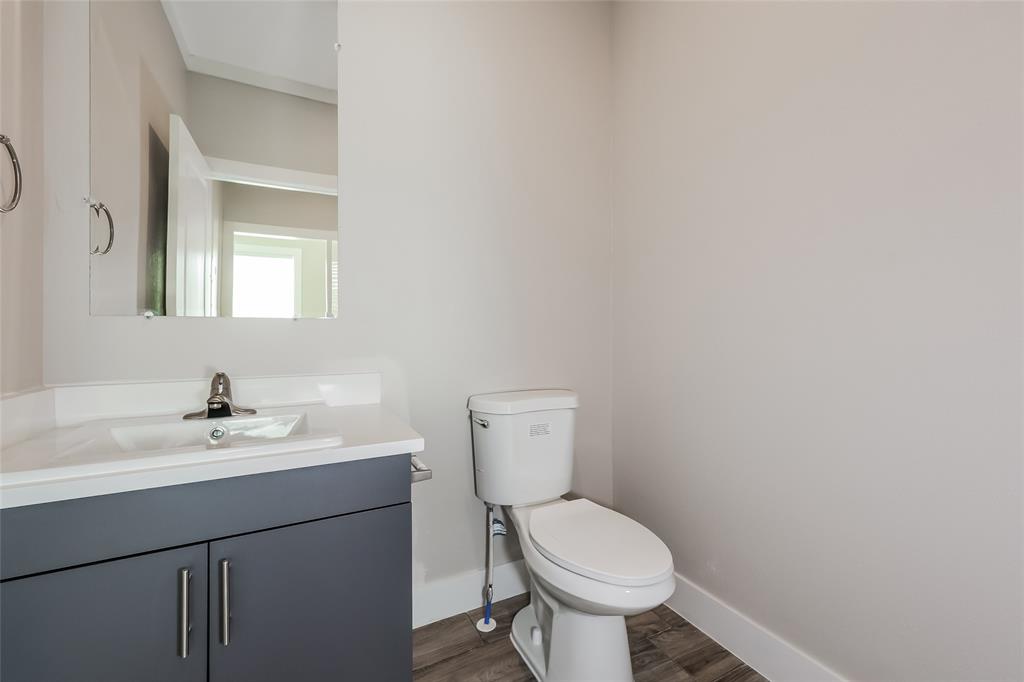 Home Gardens 02 - Residential Lease