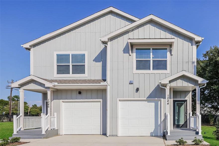 Welcome to your dream home! Step inside this pet-friendly home featuring modern finishings and a layout designed with functionality in mind. Enjoy the storage space found in the kitchen and closets as well as the spacious living areas and natural light throughout. Enjoy outdoor living in your yard, perfect for gathering, relaxing, or gardening! Take advantage of the incredible location, nestled in a great neighborhood with access to schools, parks, dining and more. Don't miss a chance to make this house your next home! Beyond the home, experience the ease of our technology-enabled maintenance services, ensuring hassle-free living at your fingertips. Help is just a tap away! Self-touring is available 8AM-8PM. Apply now!