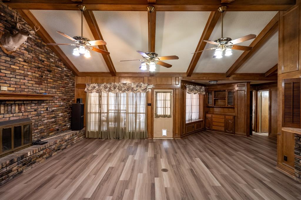 1204 W Pleasant Run Road