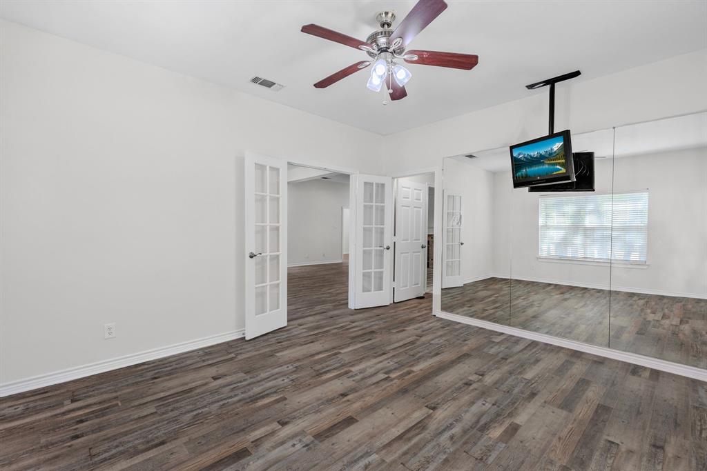 A0694 MOONEY WILLIAM,TRACT 1-6B & 7, ACRES 3.0 - Residential