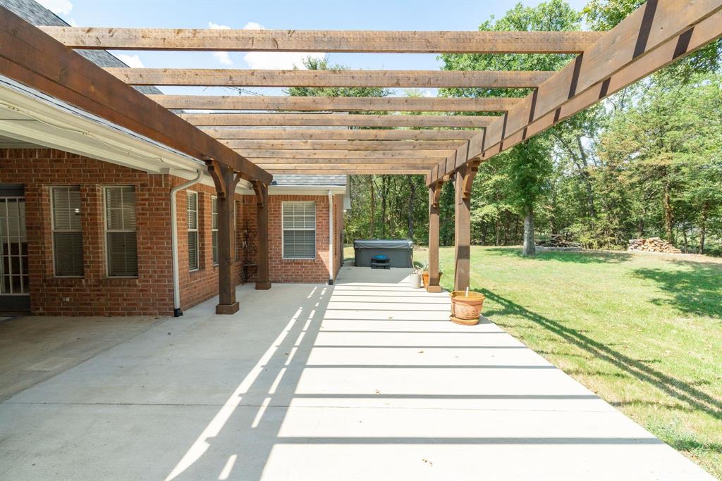 A0694 MOONEY WILLIAM,TRACT 1-6B & 7, ACRES 3.0 - Residential