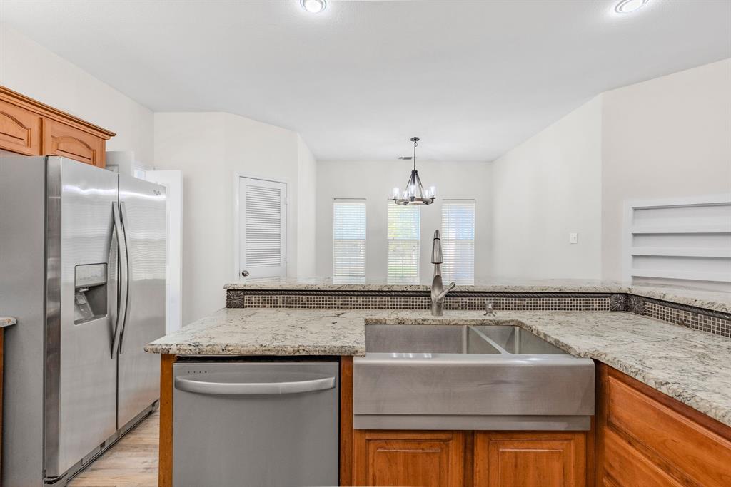 A0694 MOONEY WILLIAM,TRACT 1-6B & 7, ACRES 3.0 - Residential