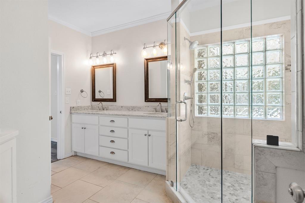 A0694 MOONEY WILLIAM,TRACT 1-6B & 7, ACRES 3.0 - Residential