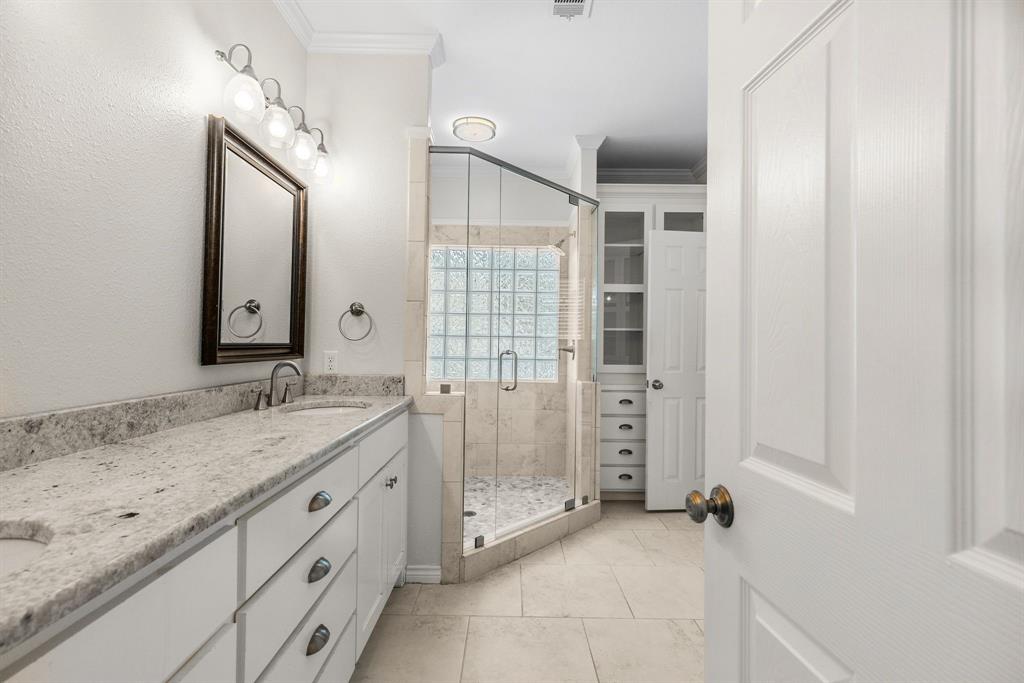 A0694 MOONEY WILLIAM,TRACT 1-6B & 7, ACRES 3.0 - Residential