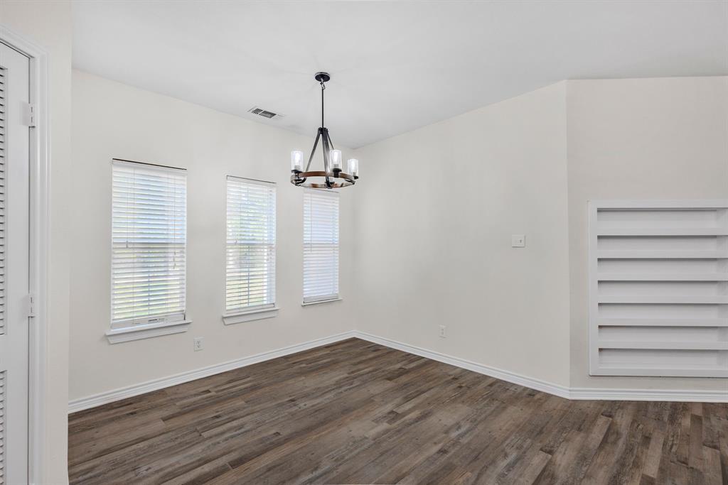 A0694 MOONEY WILLIAM,TRACT 1-6B & 7, ACRES 3.0 - Residential