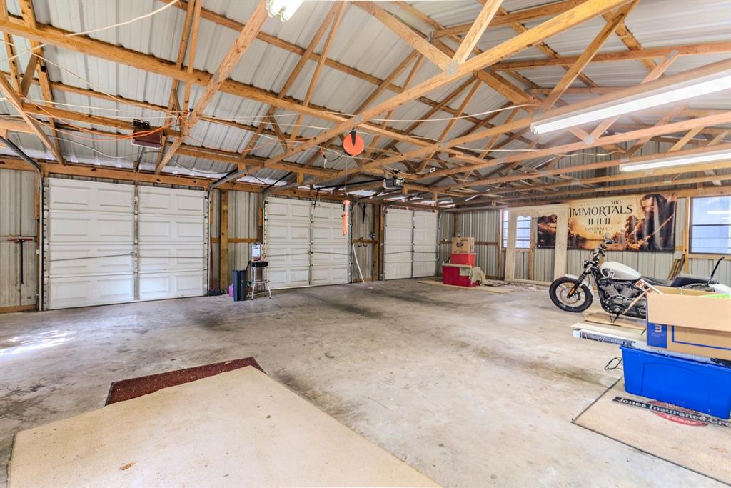 A0694 MOONEY WILLIAM,TRACT 1-6B & 7, ACRES 3.0 - Residential