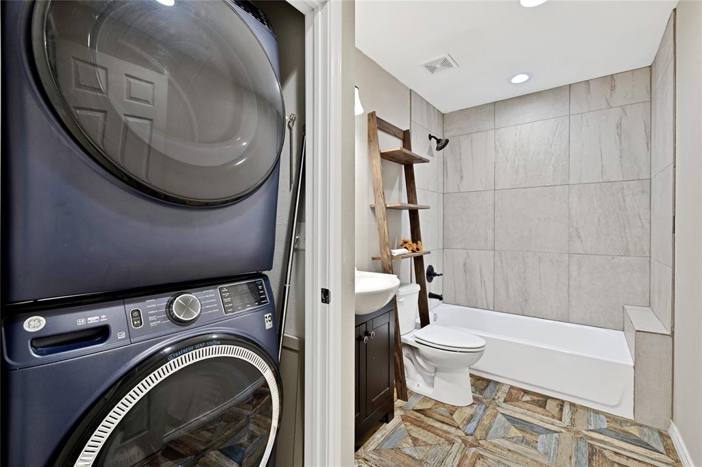 Enchanted Lakes - Residential