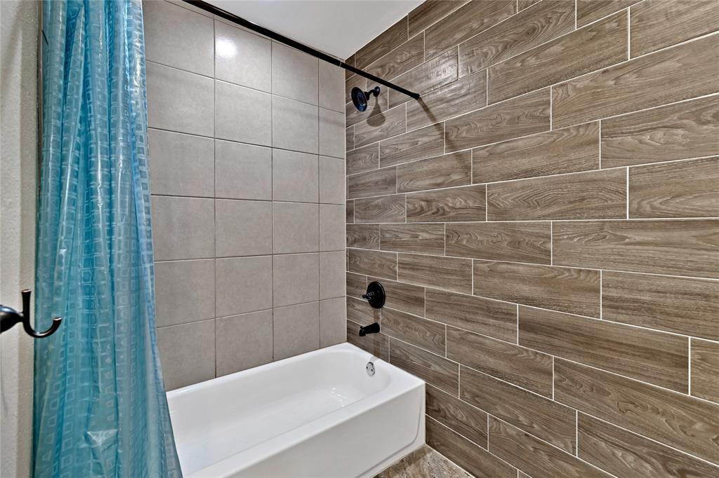 Enchanted Lakes - Residential