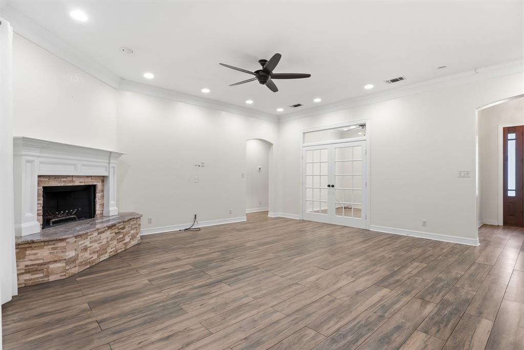 Cherokee Cove Sub Lake Palesti - Residential