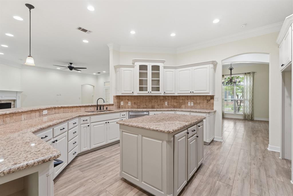 Cherokee Cove Sub Lake Palesti - Residential