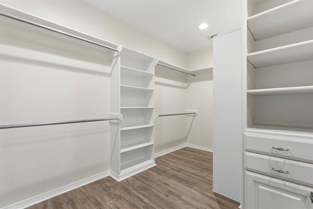 Cherokee Cove Sub Lake Palesti - Residential