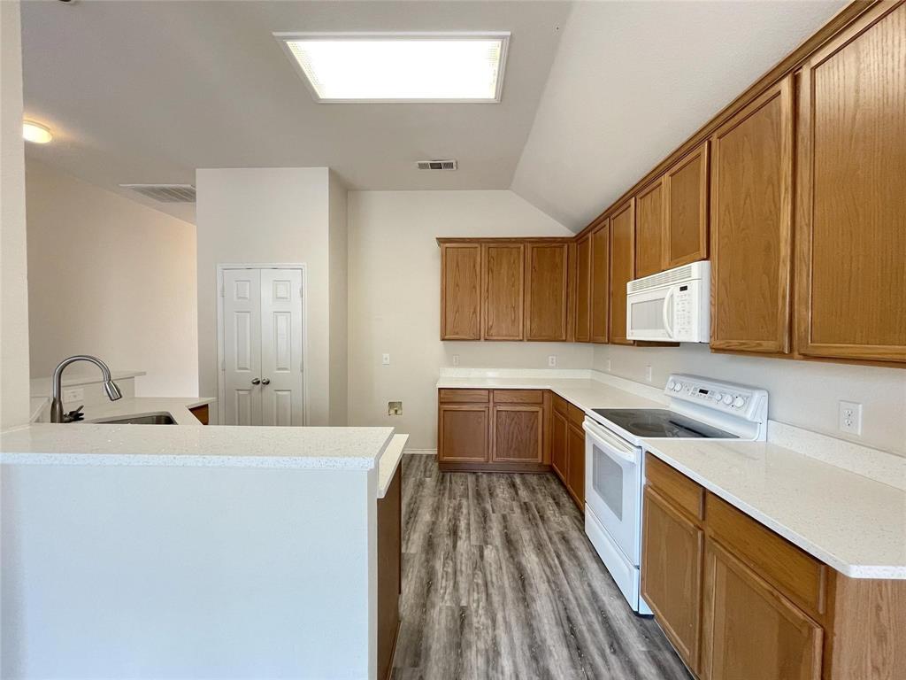 Stardust Ranch Ph 2 - Residential Lease