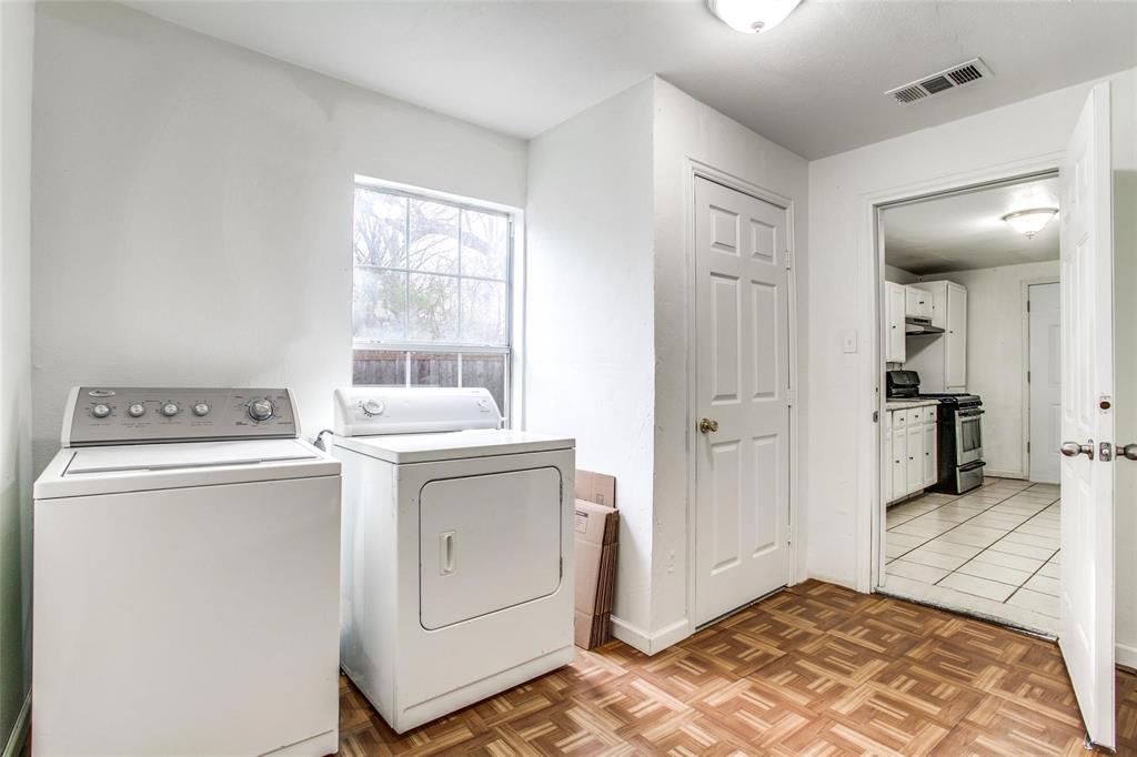 Z E Coombs West End - Residential Lease