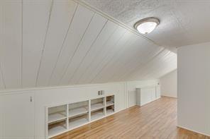 HOUSTONS A J - Residential Lease